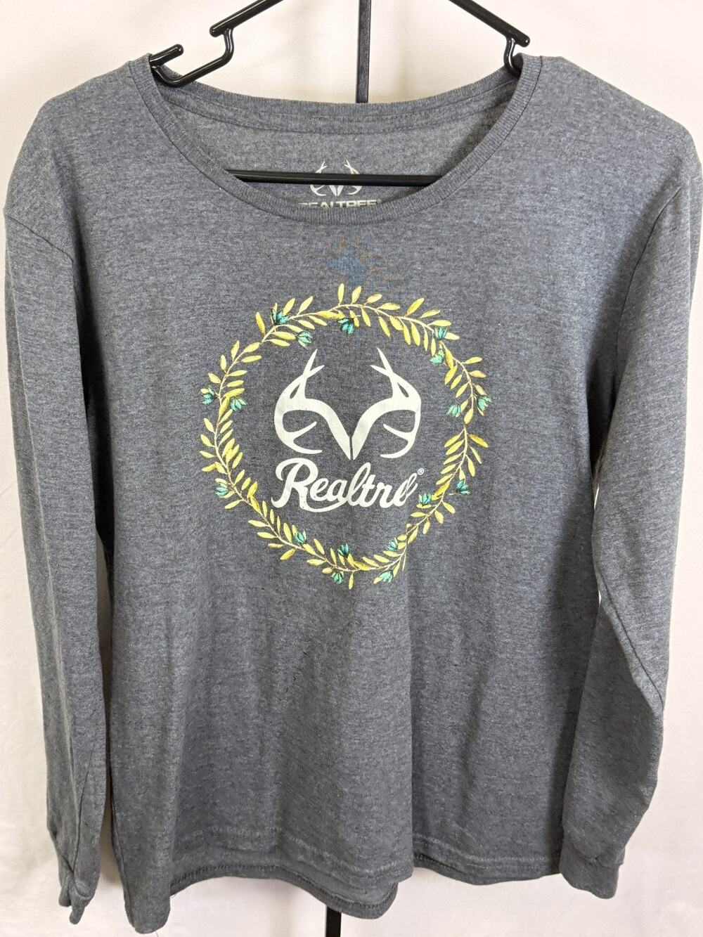 Realtree by Willow Trails Gray Long Sleeve Tee Antler Logo Outdoor Shirt L